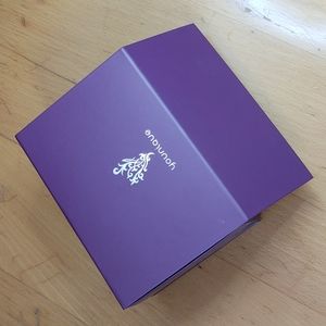 10 Younique Gift Boxes New